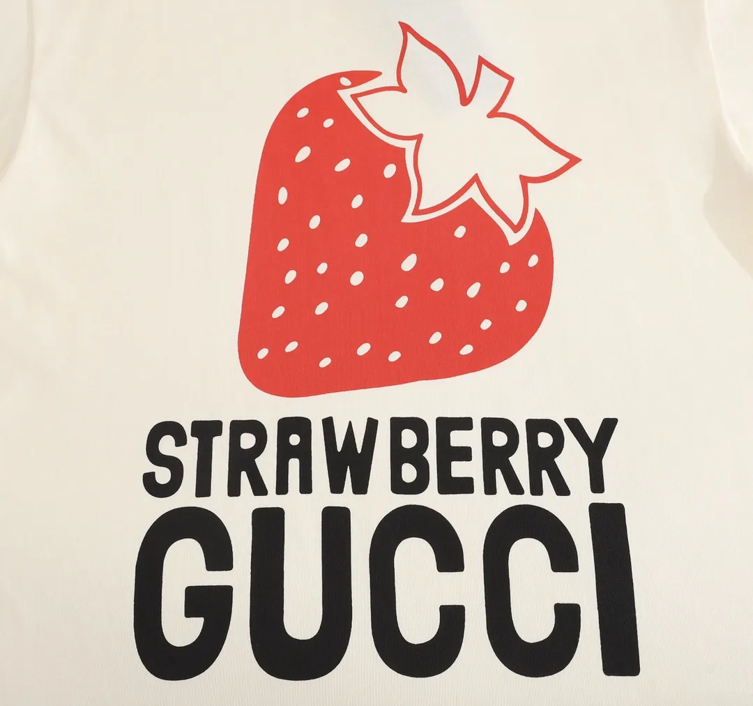 【2026】【GUCCI公式旗艦店】クッチ   Tシャツ ご好評に付き再入荷！
