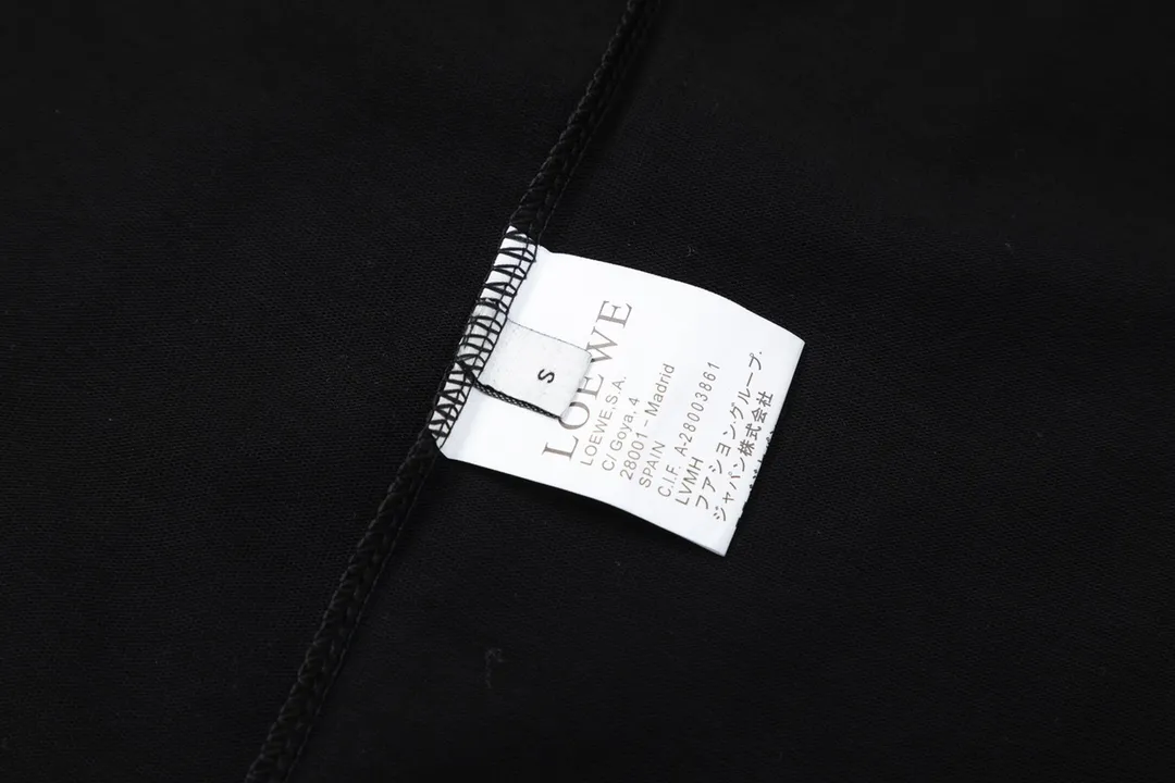 【2026】【LOEWE 公式旗艦店】ロエベ    Tシャツご好評に付き再入荷！