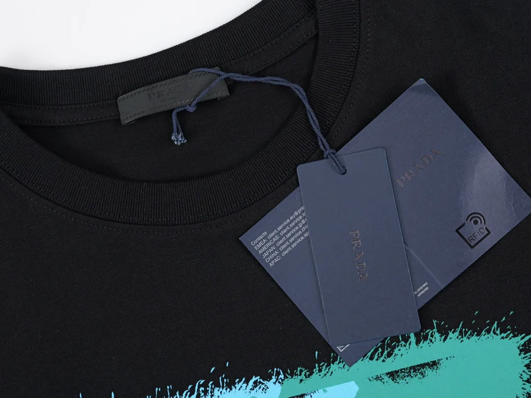 【2026】【PRADA  公式旗艦店】プラダ   Tシャツご好評に付き再入荷！