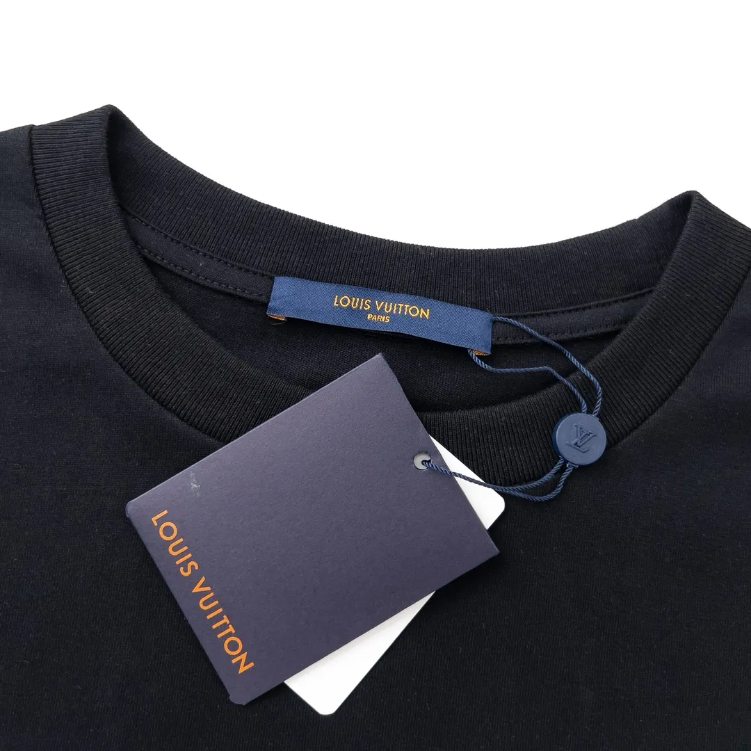 【2026】【LOUIS VUITTON  公式旗艦店】ルイヴィトン   Tシャツご好評に付き再入荷！