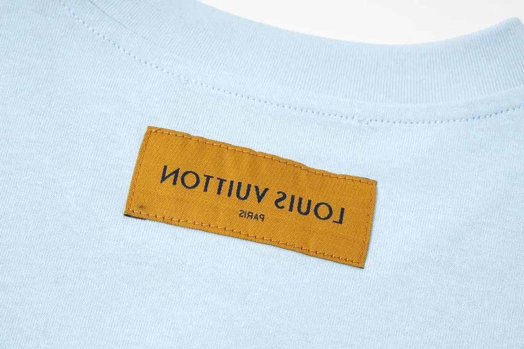 【2026】【LOUIS VUITTON  公式旗艦店】ルイヴィトン   Tシャツご好評に付き再入荷！