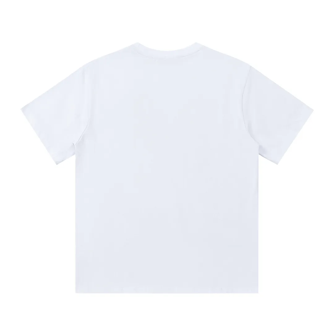 【2026】【FENDI  公式旗艦店】フェンディ   Tシャツご好評に付き再入荷！