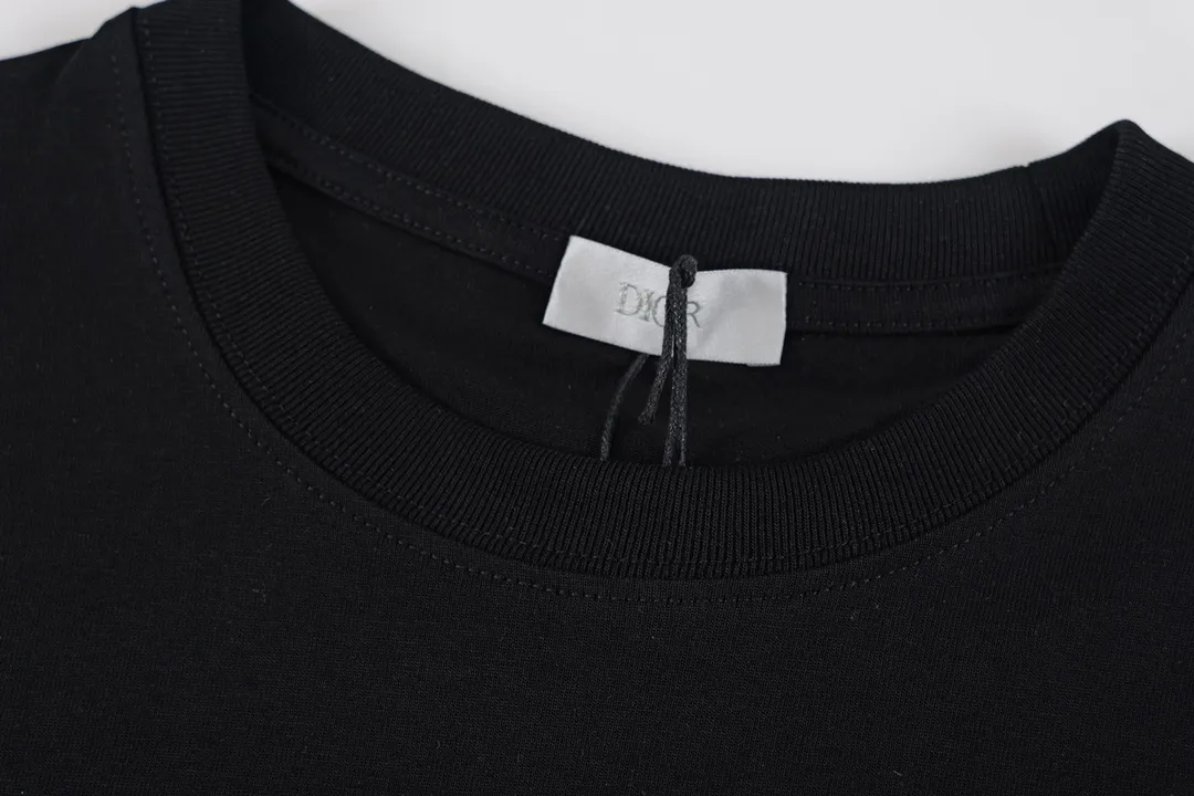 【2026】【DIOR 公式旗艦店】 ディオール    Tシャツご好評に付き再入荷！