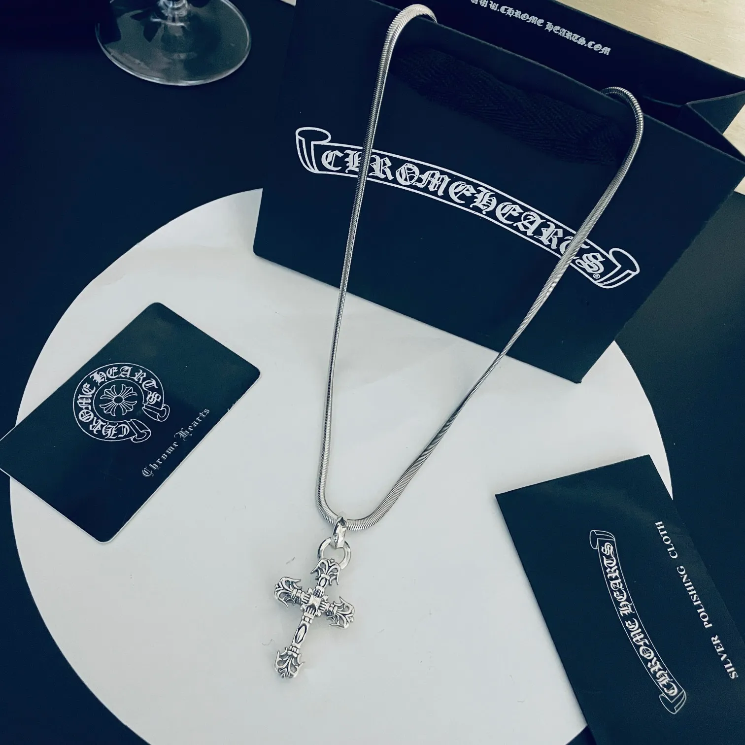 【2026】【CHROME HEARTS】クロムハーツ、新しいネックレス万能シンプルファッションオーナメント