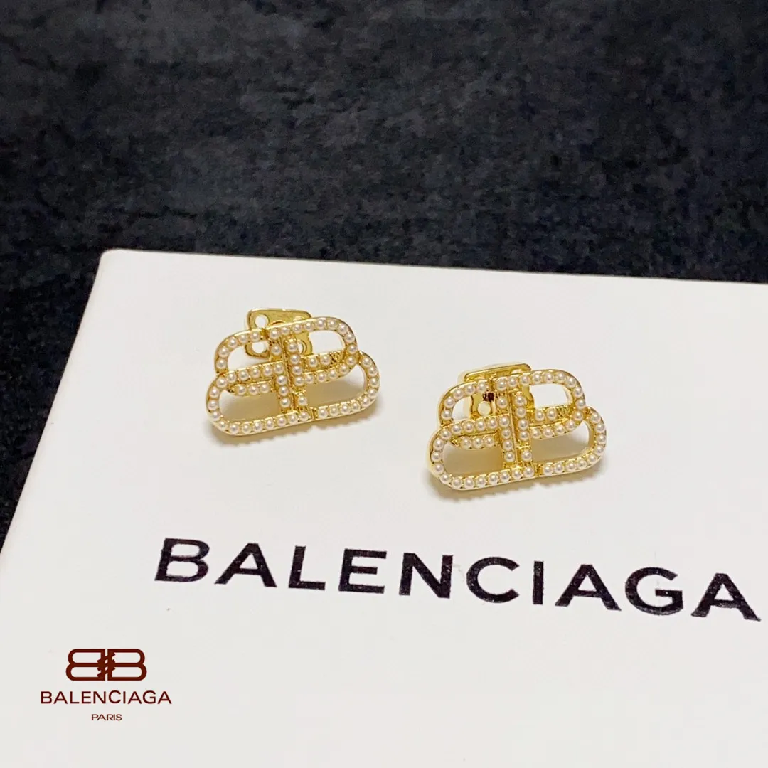 【2026】【BALENCIAGA】バレンシアガ    ファッションスタイルのイヤリング