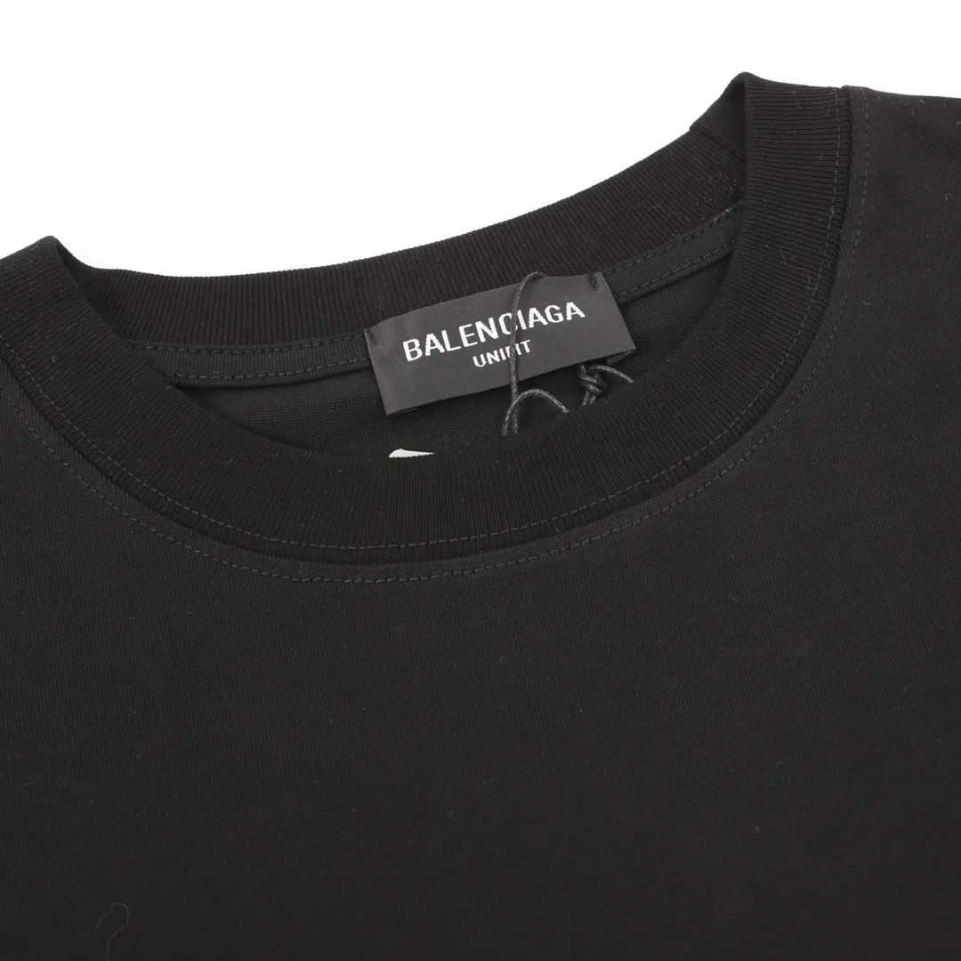 【2026】【BALENCIAGA  公式旗艦店】バレンシアガ     Tシャツご好評に付き再入荷！