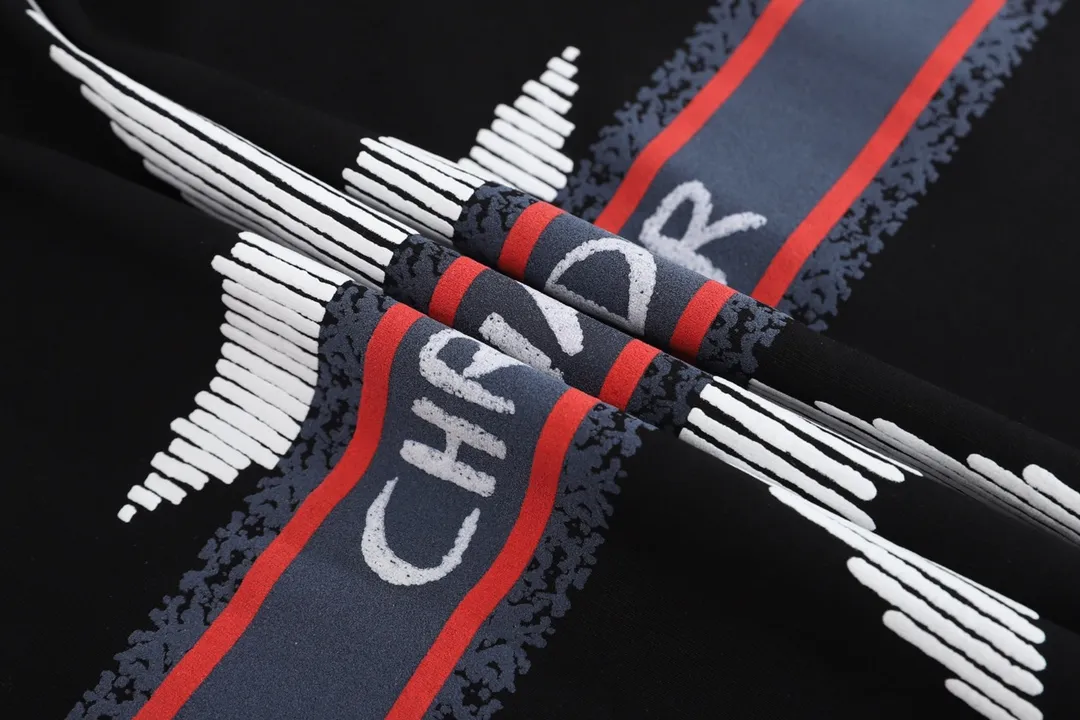 【2026】【DIOR 公式旗艦店】ディオール   Tシャツご好評に付き再入荷！