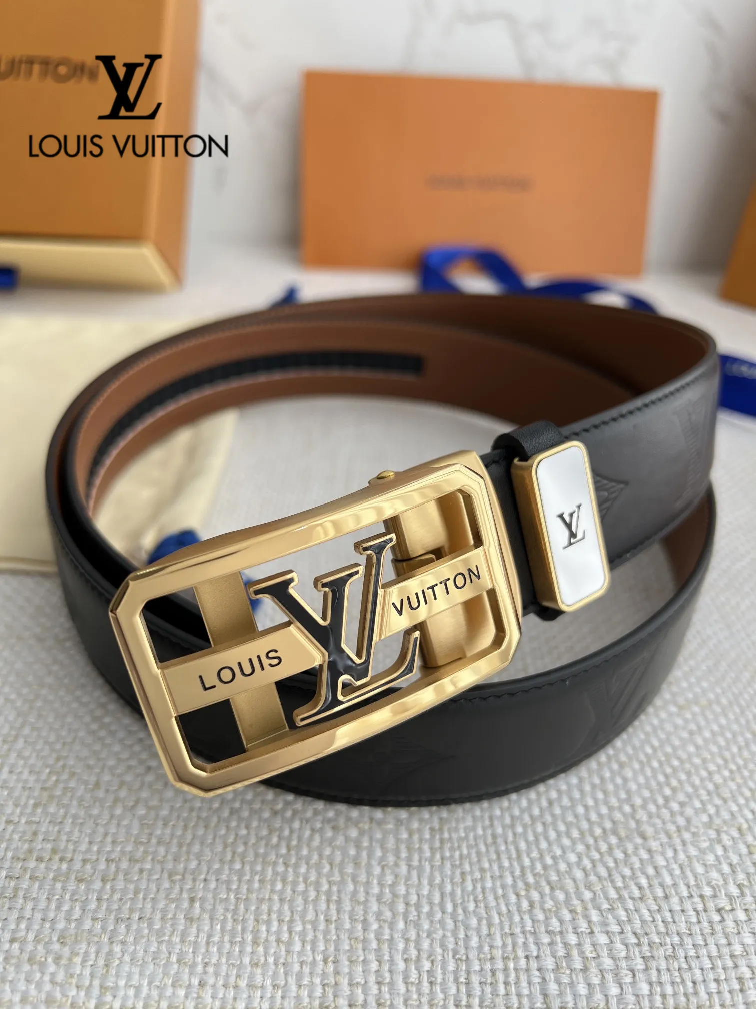 【2026】【LOUIS VUITTON】(ルイヴィトン) 3.5cm   ベルト メンズ