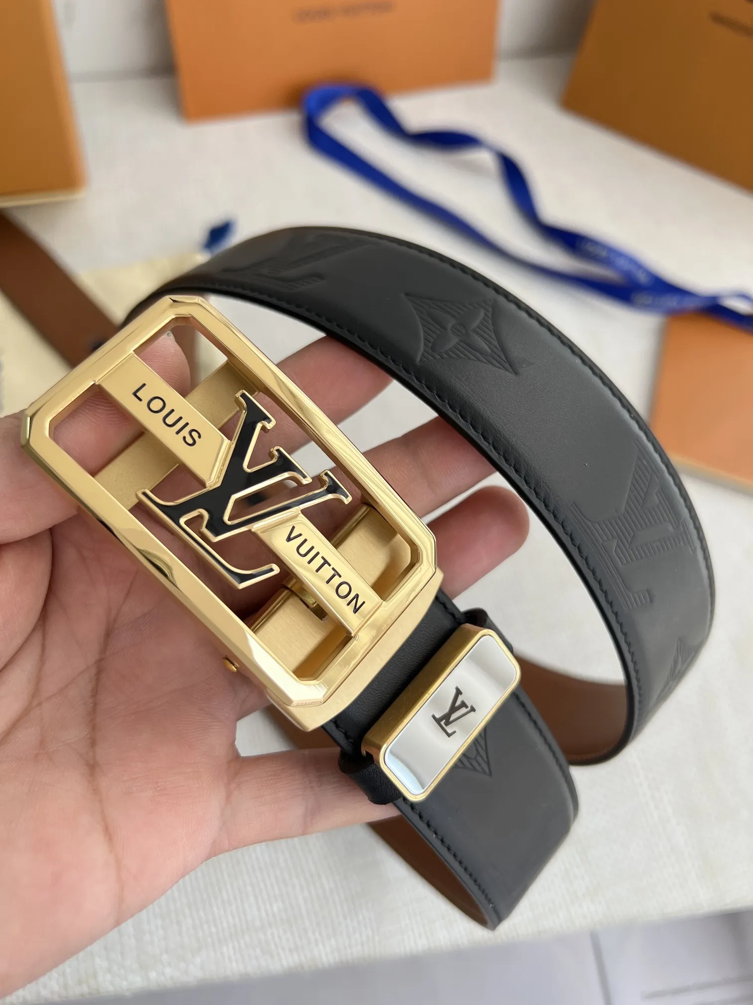 【2026】【LOUIS VUITTON】(ルイヴィトン) 3.5cm   ベルト メンズ