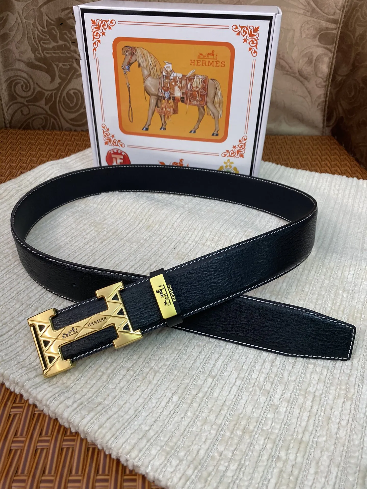 【2026】【HERMES】(エルメス) 3.8cm   ベルト メンズ
