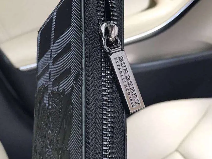 【2026】【BURBERRY 公式旗艦店】バーバリー   財布 当日出荷 好評に付き再入荷！19*10*2.5CM