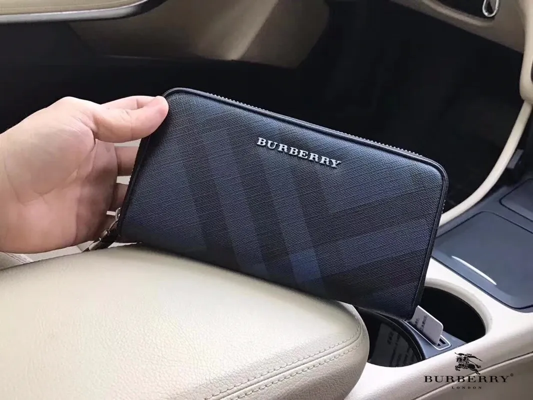 【2026】【BURBERRY 公式旗艦店】バーバリー   財布 当日出荷 好評に付き再入荷！19*10*2CM