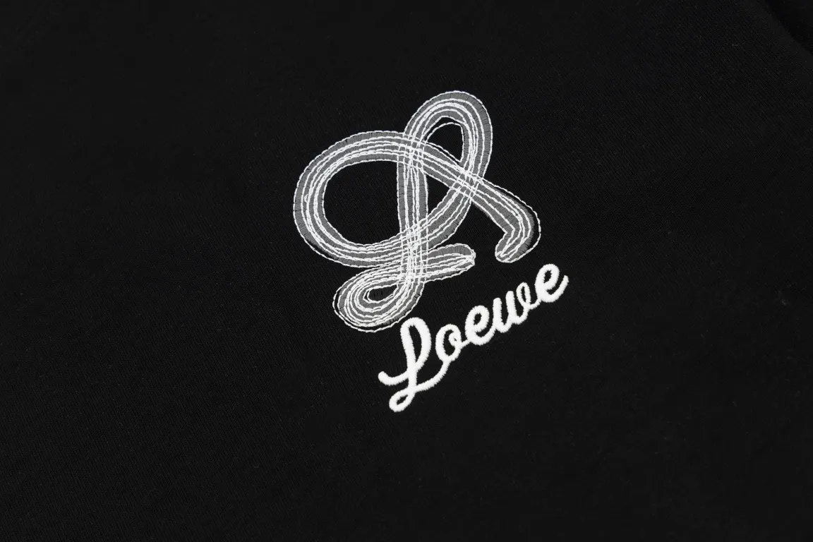 【2026】【 LOEWE  公式旗艦店】ロエベ    Tシャツご好評に付き再入荷！