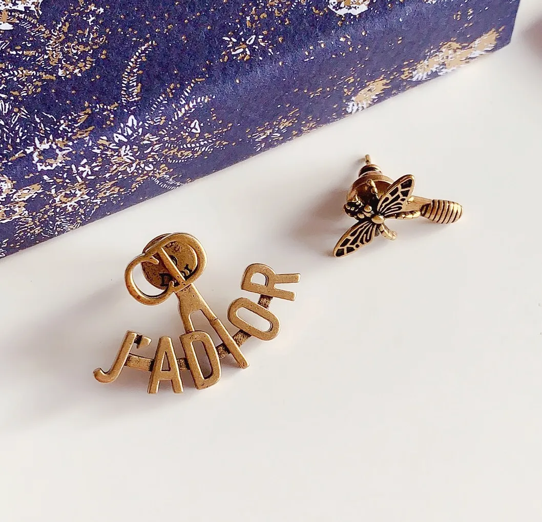 【2026】【DIOR】 ディオール   ファッションスタイルのイヤリング