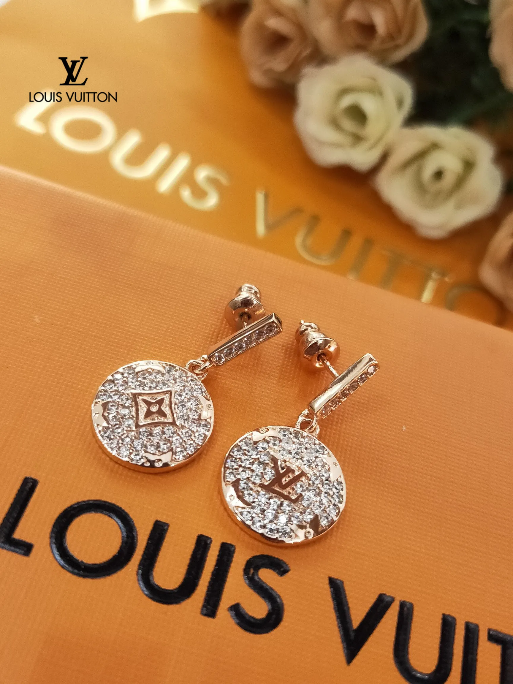 【2026】【LOUIS VUITTON 】ルイヴィトン   ファッションスタイルのイヤリング