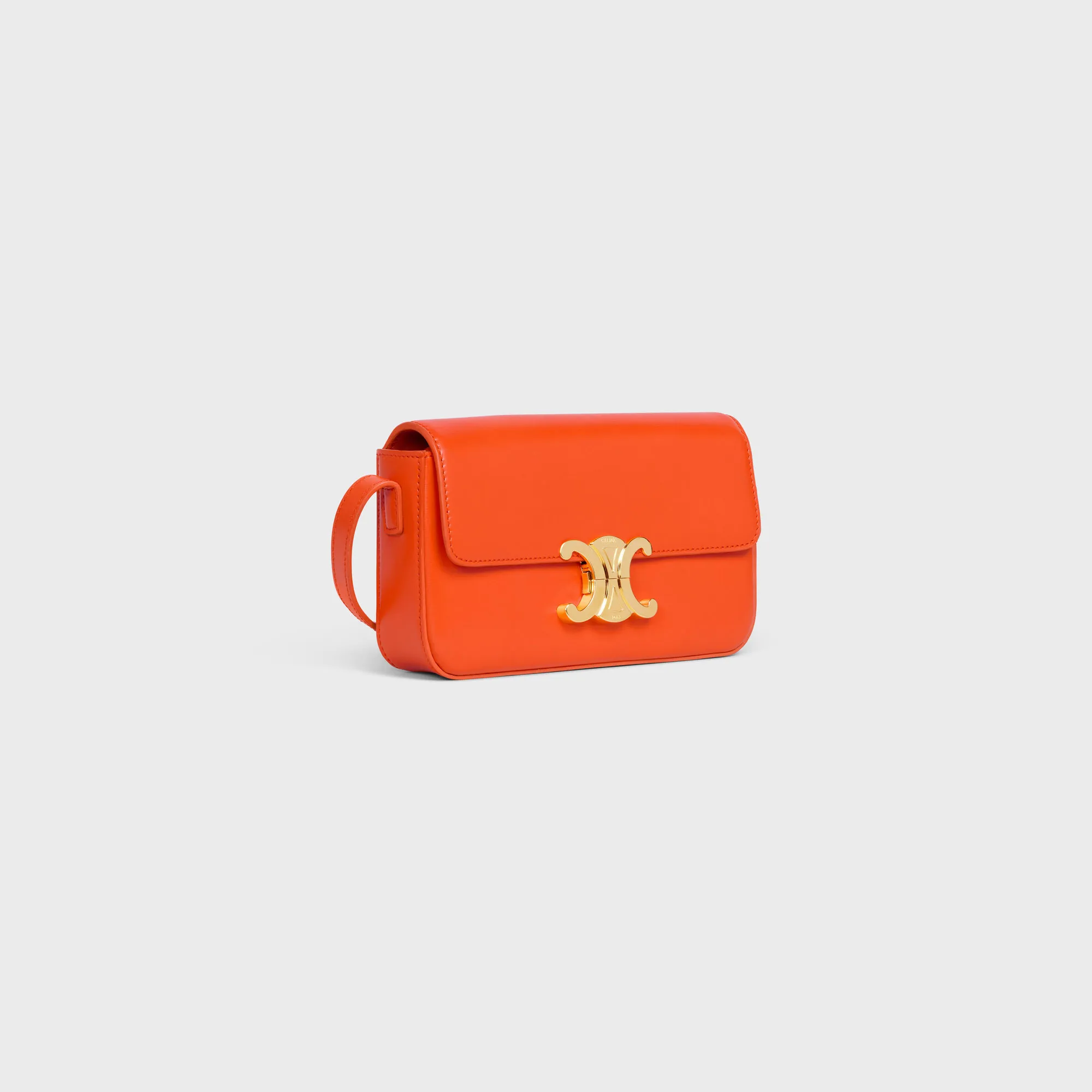 【2026】新作 CELINE♪ トリオンフ ショルダーバッグ カーフスキン 20 X 10 X 4 CM