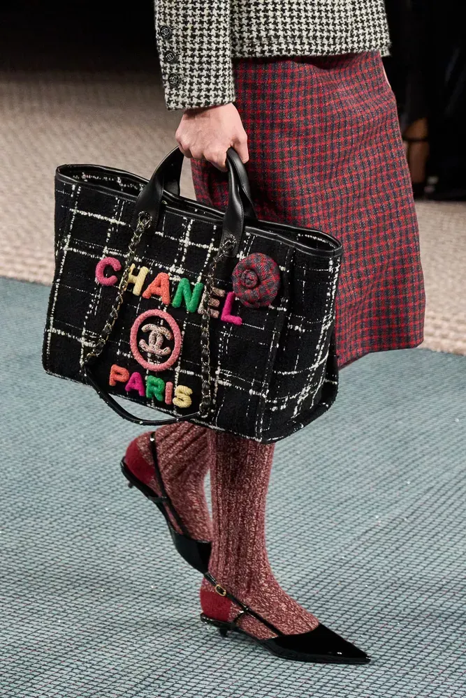 【2026】【先着100注文限定！】CHANEL Backstage Beauty · FALL-WINTER  Ready To Bag