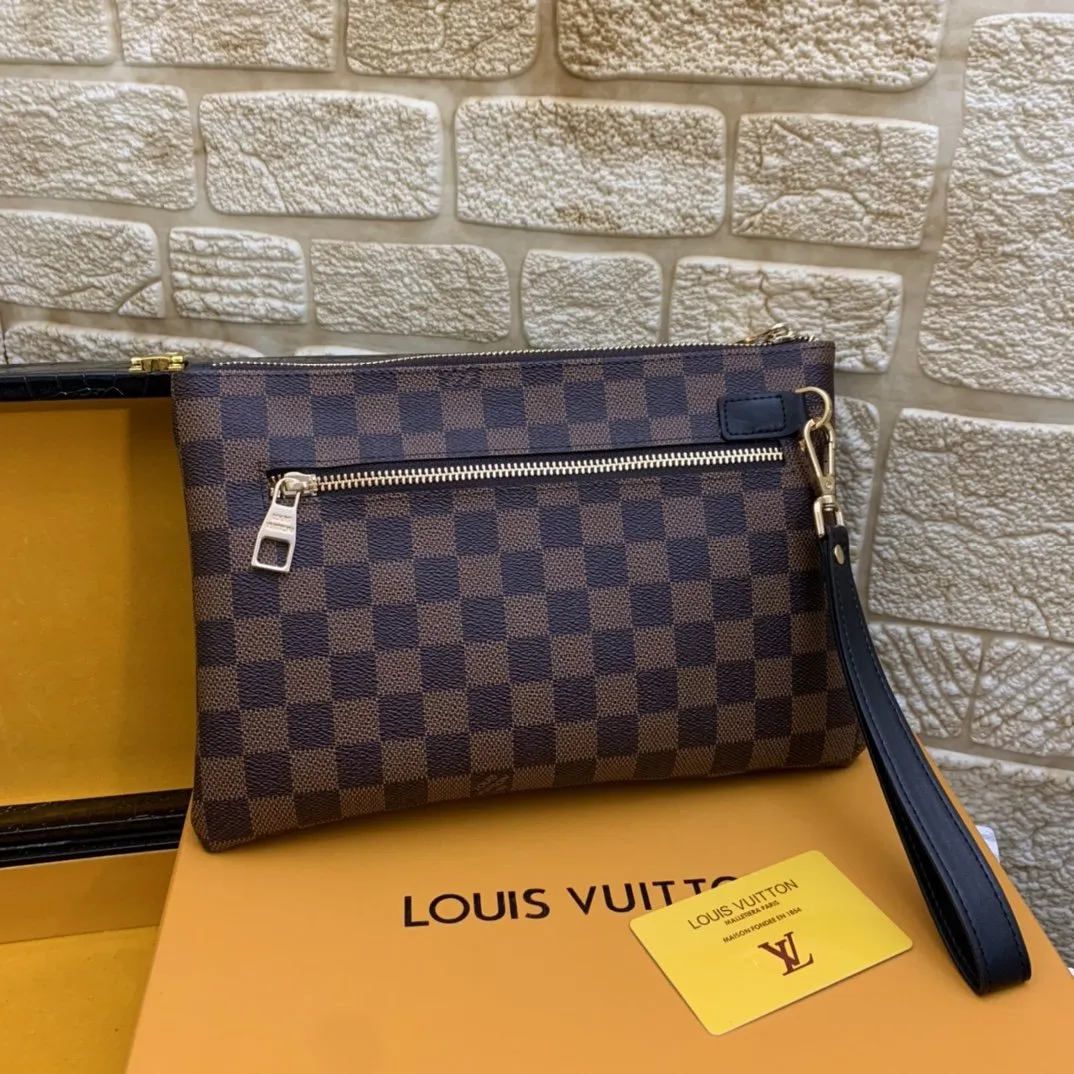 【2026】LOUIS VUITTON（ルイヴィトン）クラッチバッグ 28X19X3cm