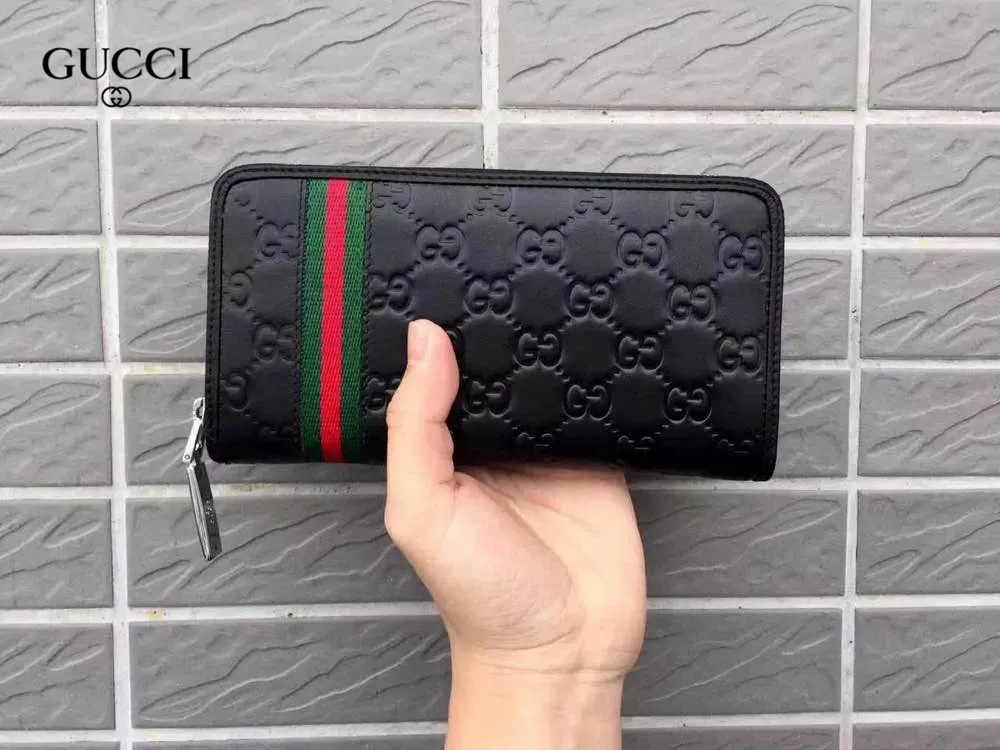 【2026】【 GUCCI 公式 旗艦店】 クッチ  財布 当日出荷 好評に付き再入荷！19*10*2.5 CM