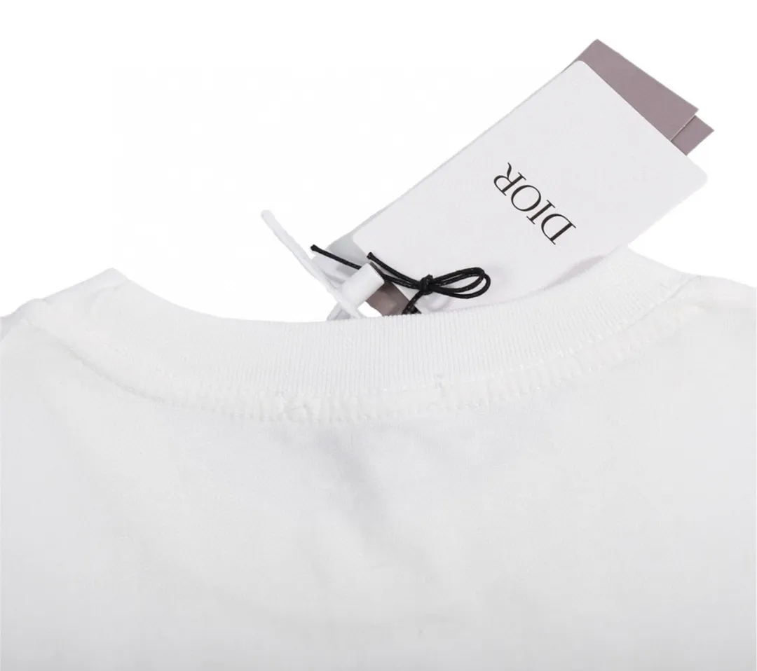 【2026】【DIOR  公式旗艦店】ディオール   Tシャツ ご好評に付き再入荷！