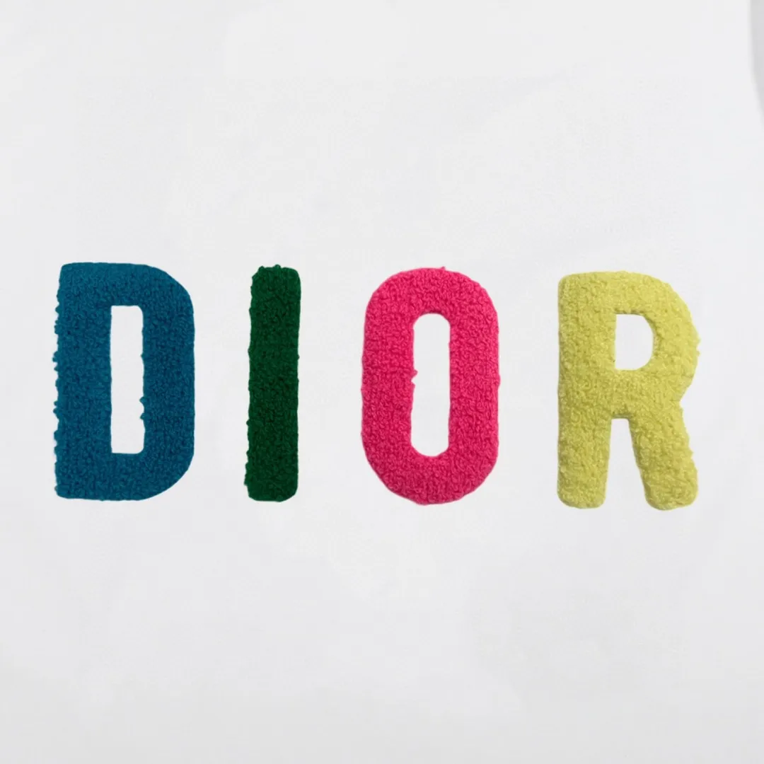 【2026】【DIOR  公式旗艦店】ディオール   Tシャツ ご好評に付き再入荷！