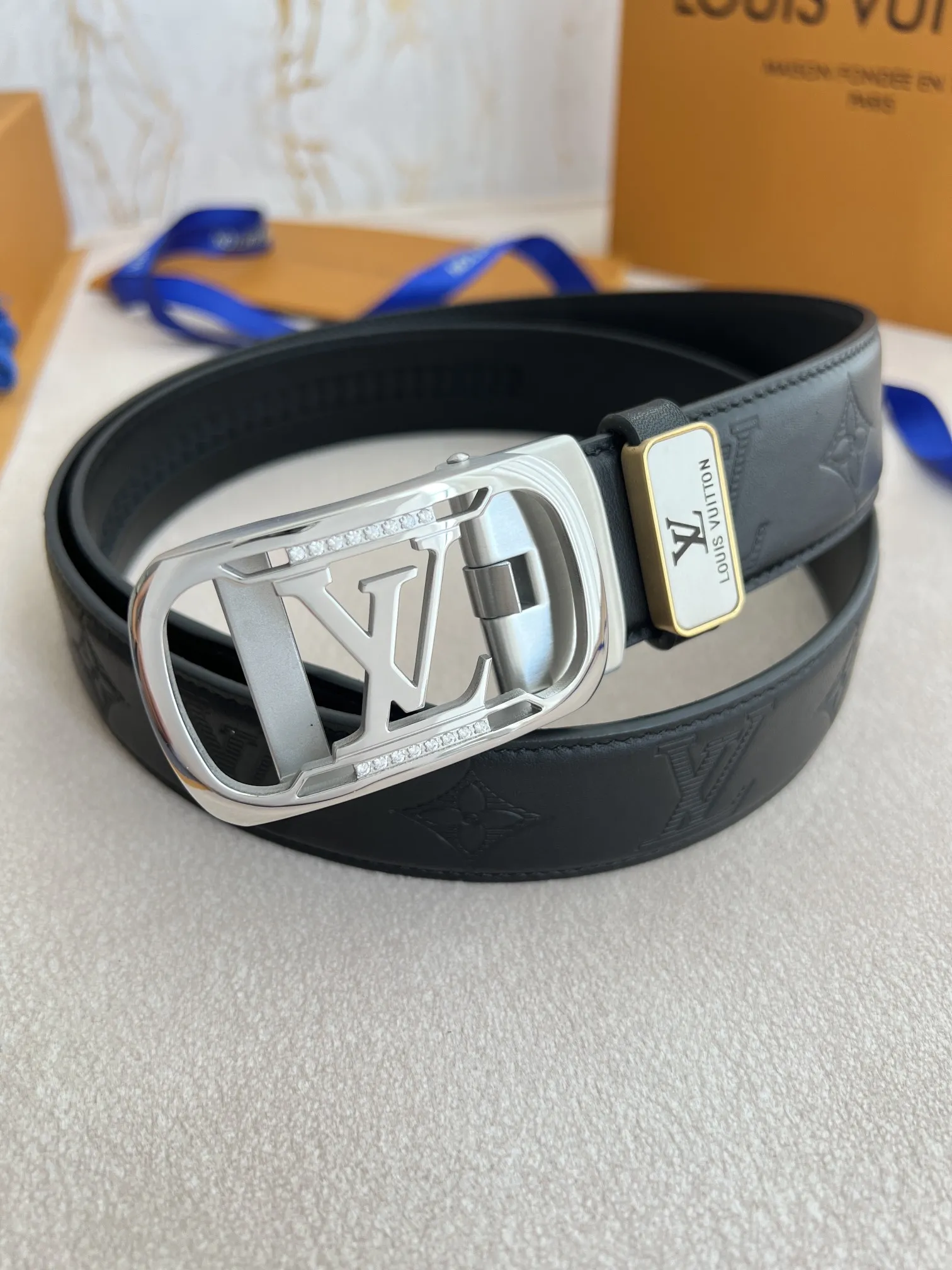 【2026】LV【 LOUIS VUITTON】(ルイヴィトン) 3.5cmベルト メンズ