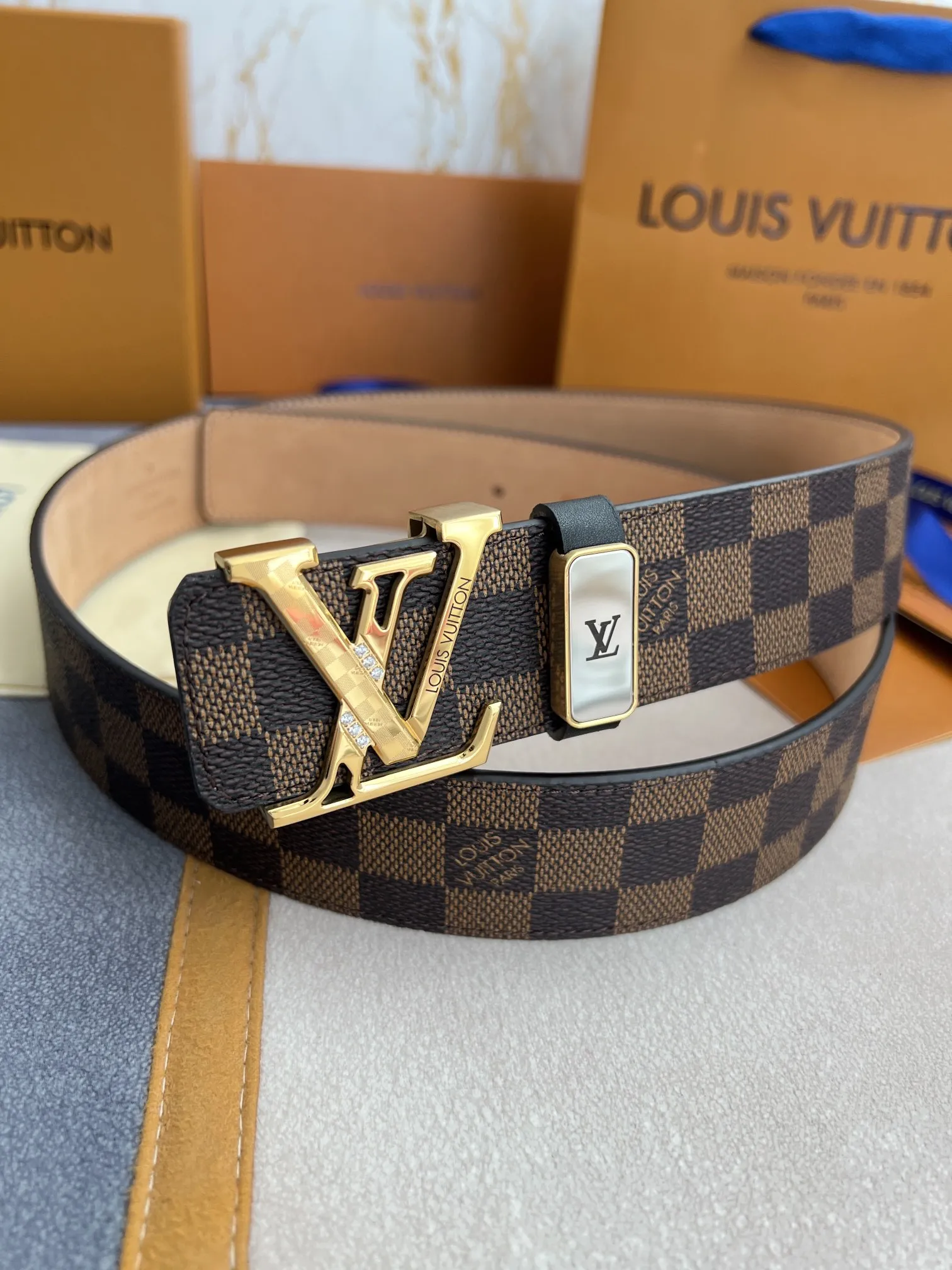 【2026】【 LOUIS VUITTON】(ルイヴィトン) 3.8cmベルト メンズ