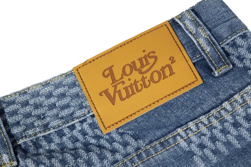 【2026】【LOUIS VUITTON   公式旗艦店】 ルイヴィトン  ジーパン  ご好評に付き再入荷！