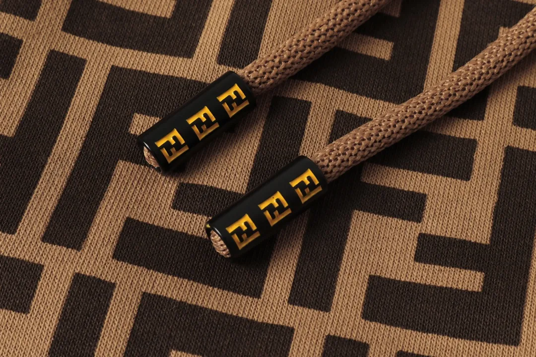 【2026】【FENDI  公式旗艦店】 フェンディ   ショートパンツ  ご好評に付き再入荷！