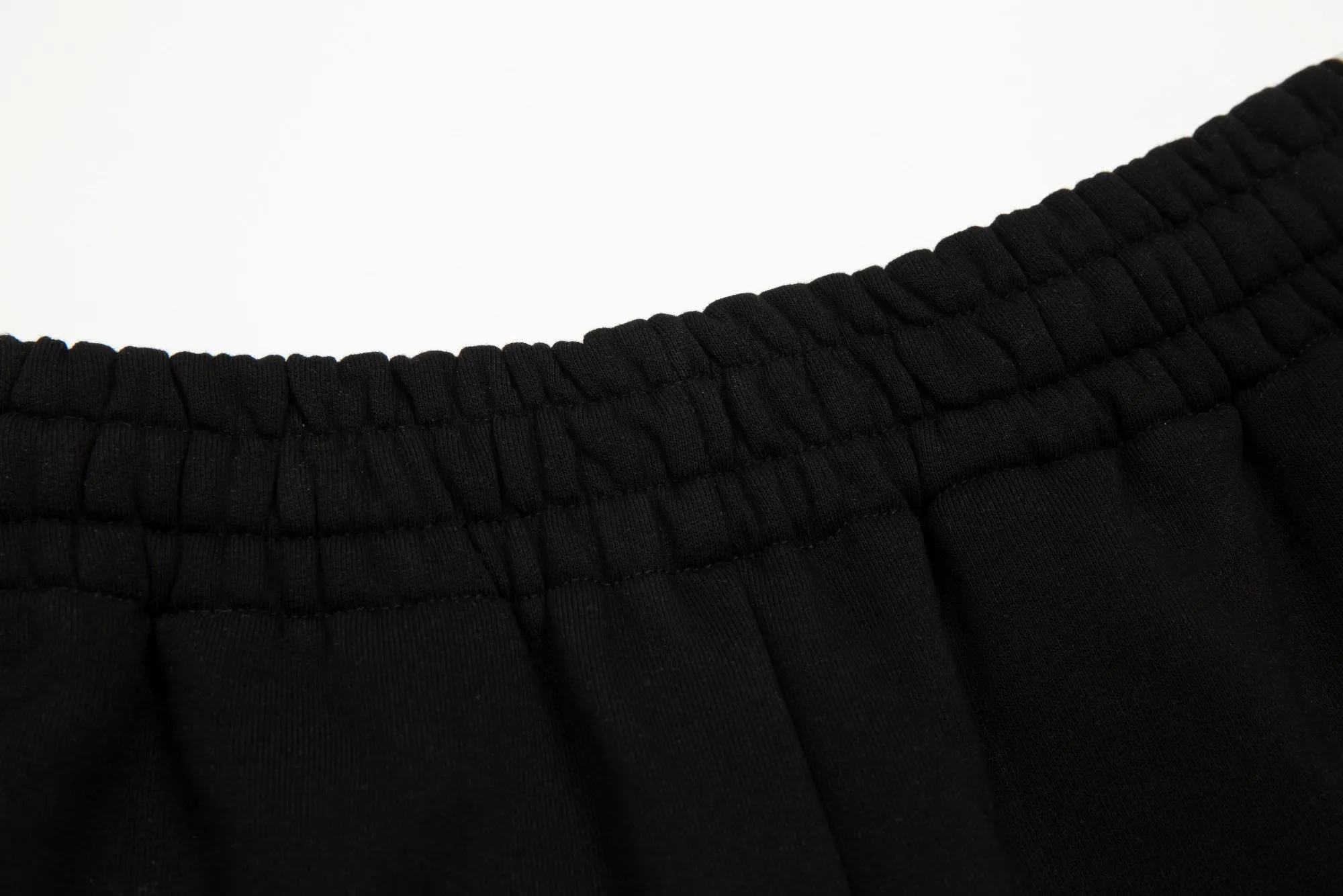 【2026】【BALENCIAGA  公式旗艦店】バレンシアガ     ショートパンツ  ご好評に付き再入荷！
