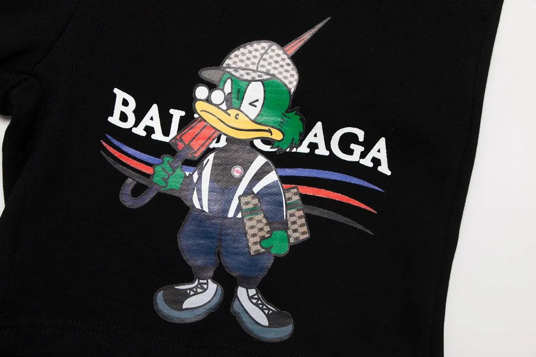 【2026】【BALENCIAGA   公式旗艦店】バレンシアガ    ショートパンツ  ご好評に付き再入荷！