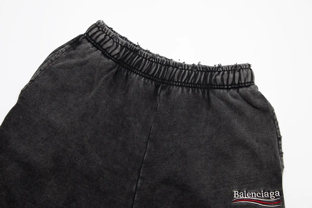 【2026】【BALENCIAGA   公式旗艦店】バレンシアガ    ショートパンツ  ご好評に付き再入荷！