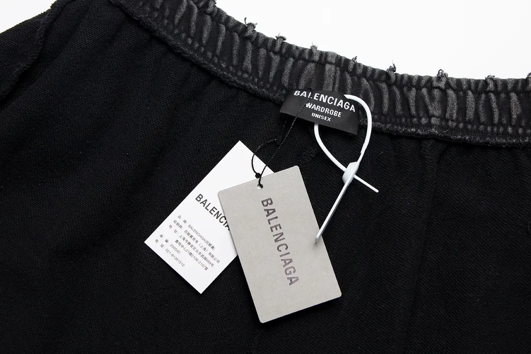 【2026】【BALENCIAGA   公式旗艦店】バレンシアガ    ショートパンツ  ご好評に付き再入荷！