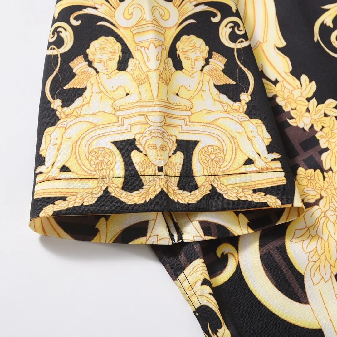 【2026】【VERSACE & FENDI 公式旗艦店】ヴェルサーチ  フェンディ  連名新作半袖シャツ ご好評に付き再入荷！