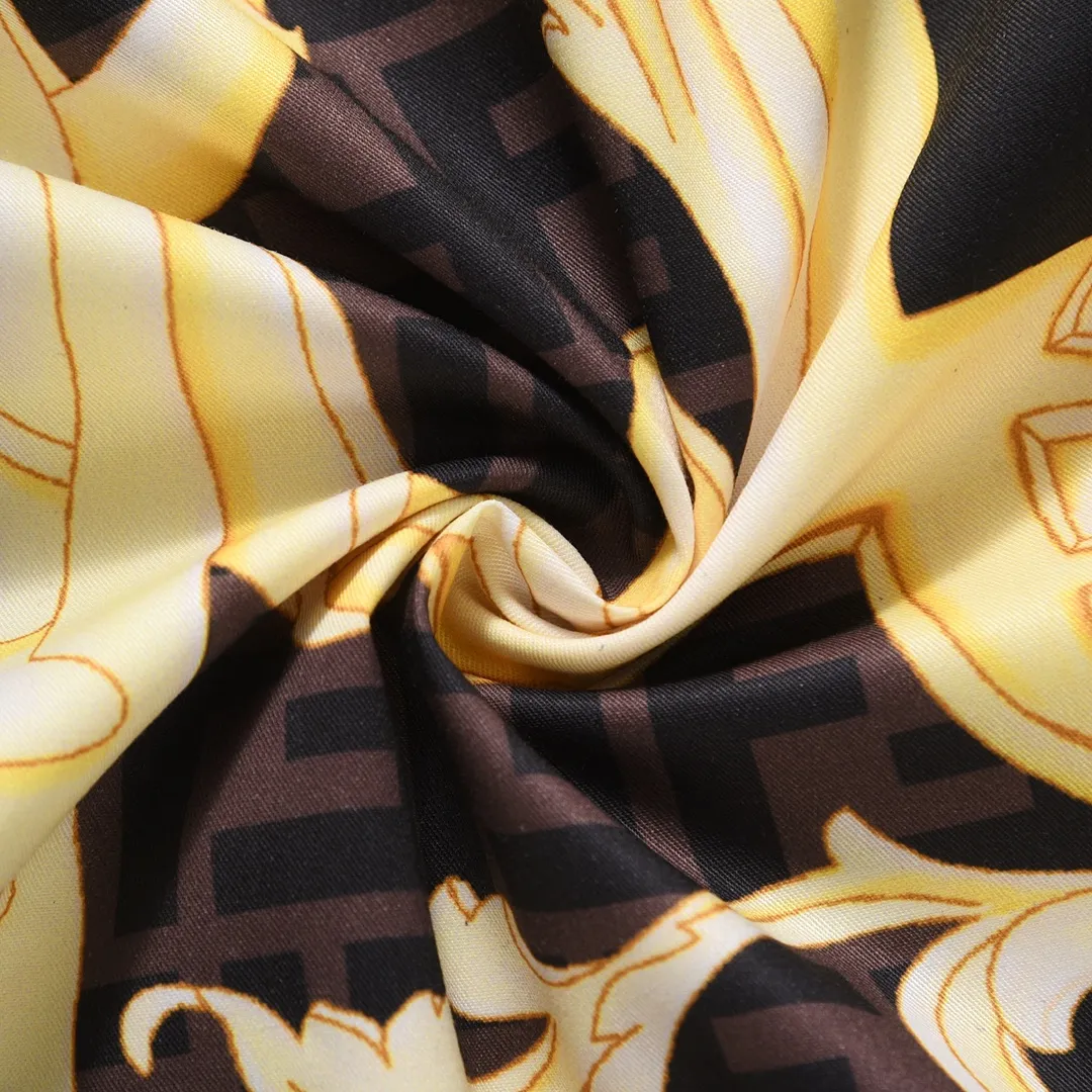 【2026】【VERSACE & FENDI 公式旗艦店】ヴェルサーチ  フェンディ  連名新作半袖シャツ ご好評に付き再入荷！