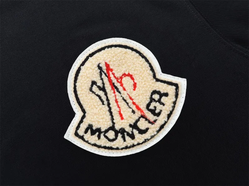 【2026】【MONCLER 公式旗艦店】モンクレール   Tシャツ  ご好評に付き再入荷！
