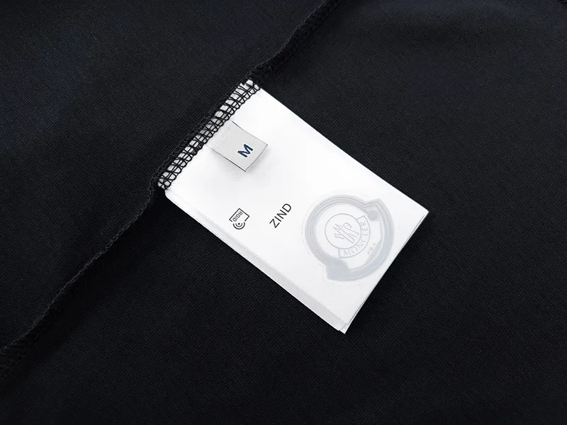 【2026】【MONCLER 公式旗艦店】モンクレール   Tシャツ  ご好評に付き再入荷！