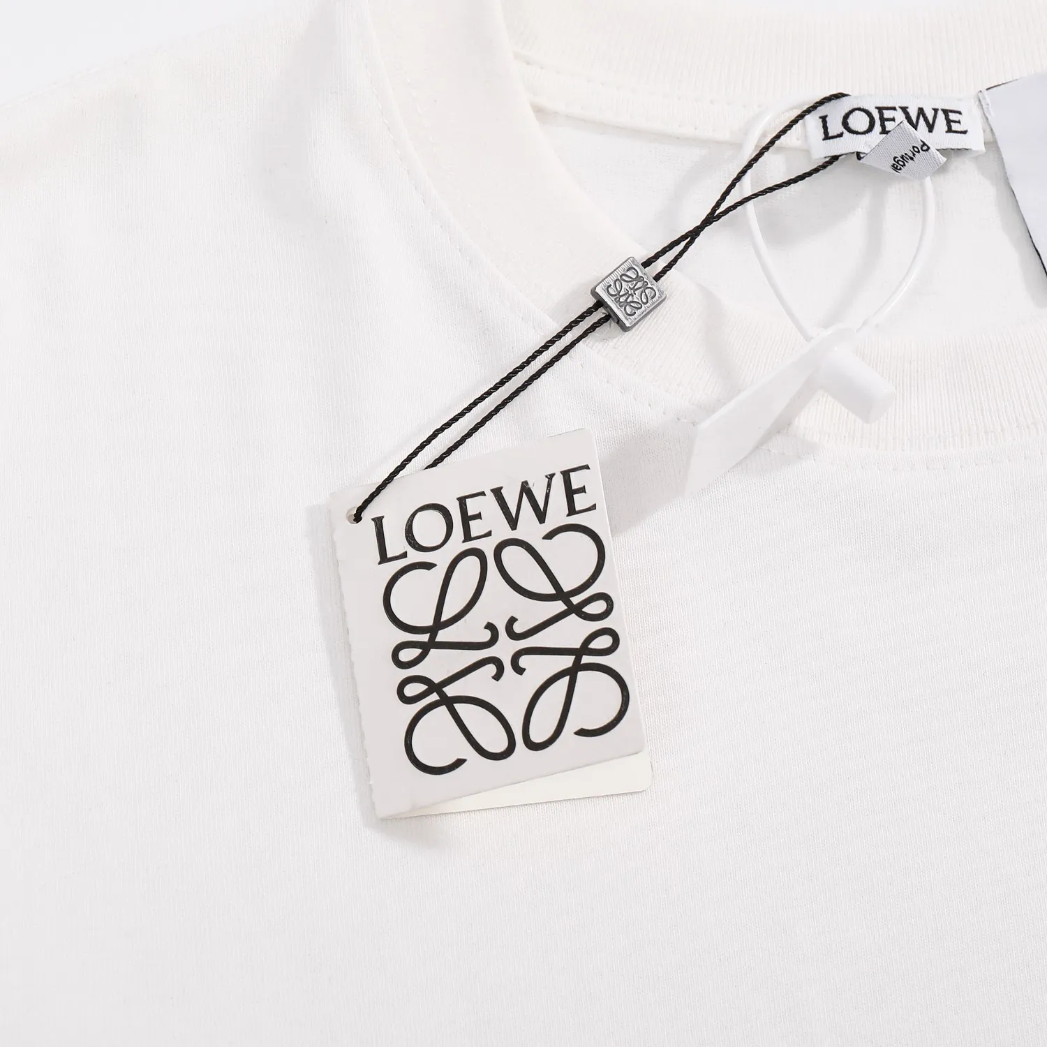 【2026】【LOEWE 公式旗艦店】ロエベ   Tシャツ  ご好評に付き再入荷！