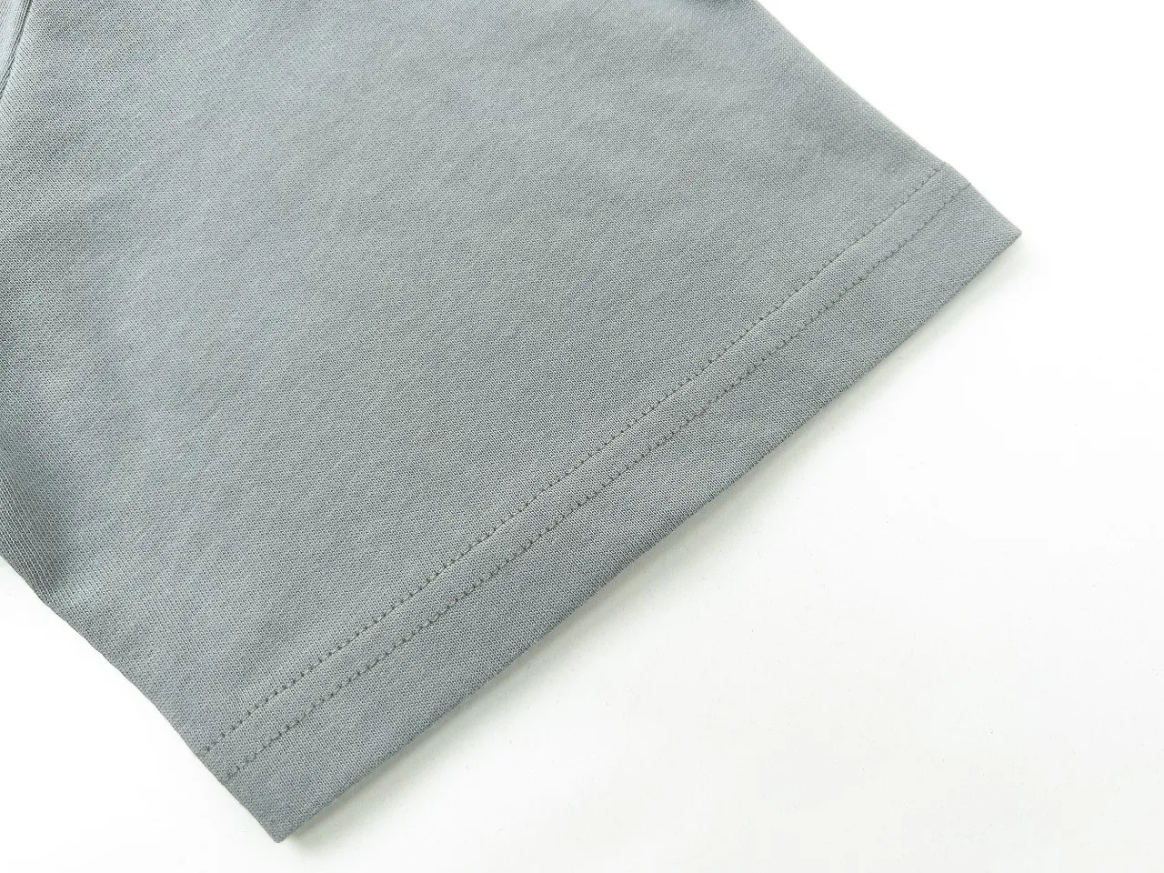 【2026】【PRADA  公式旗艦店】プラダ  Tシャツ ご好評に付き再入荷！