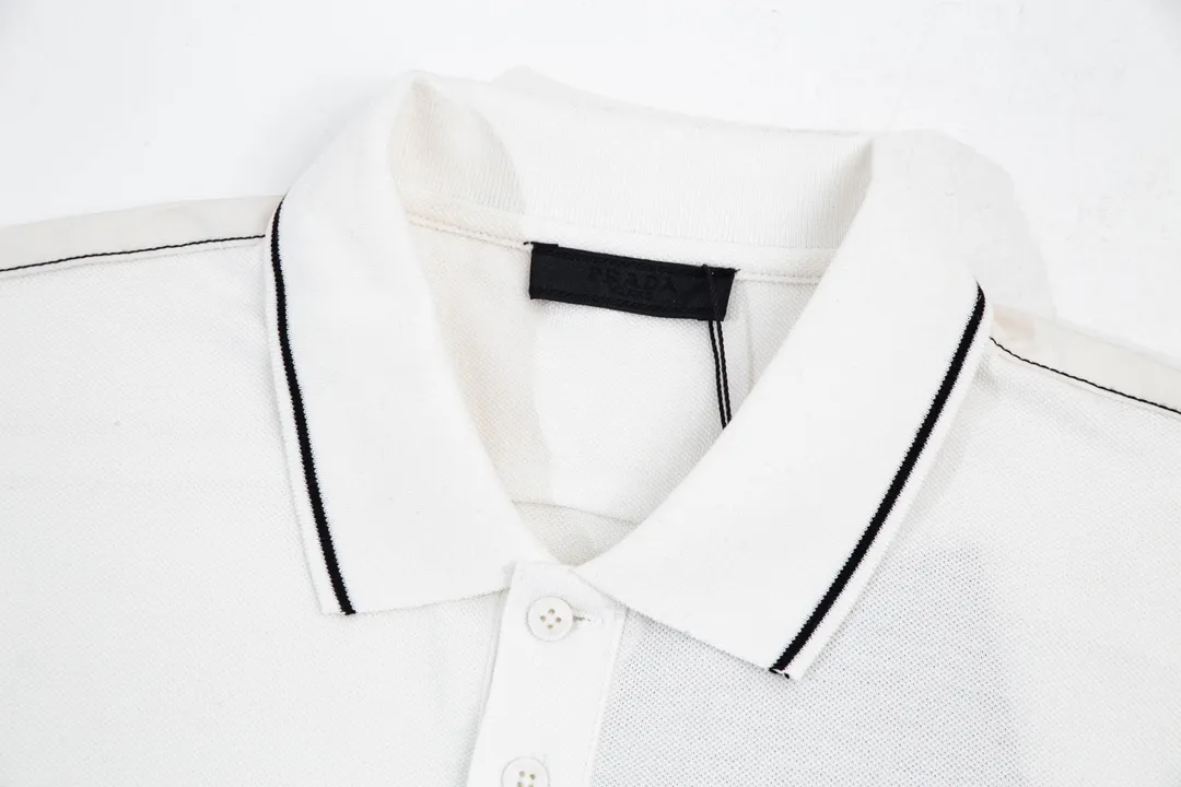 【2026】【 PRADA  公式旗艦店】プラダ    Tシャツ ご好評に付き再入荷！