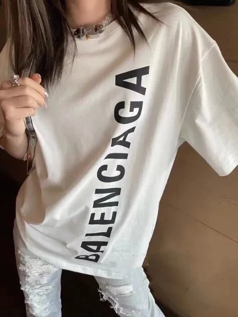 【2026】【BALENCIAGA  公式旗艦店】バレンシアガ   Tシャツ ご好評に付き再入荷！
