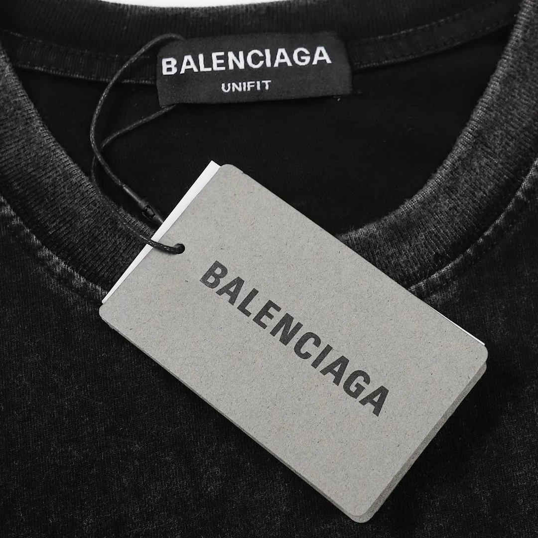 【2026】BALENCIAGA バレンシアガの新型のバックルのプリントロゴのプリントの半袖 Tシャツ