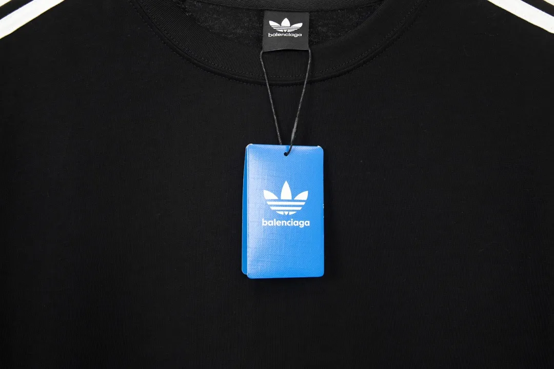 【2026】balenciaga BLCG＆addidas コラボアルファベット刺繡Tシャツ
