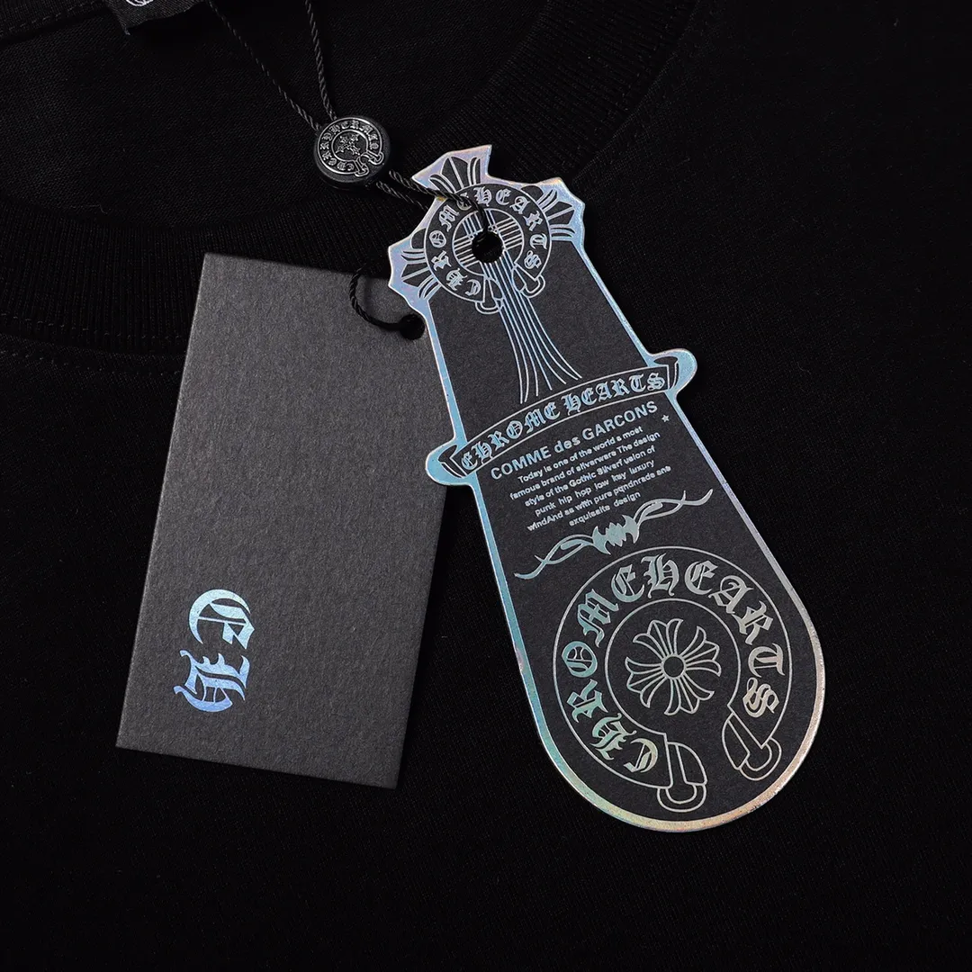 【2026】【CHROME HEARTS  公式旗艦店】クロムハーツ   Tシャツ ご好評に付き再入荷！黒  白