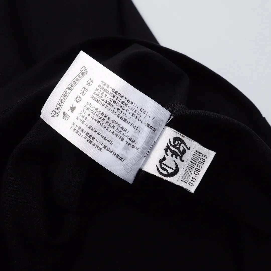 【2026】【CHROME HEARTS  公式旗艦店】クロムハーツ   Tシャツ ご好評に付き再入荷！黒  白