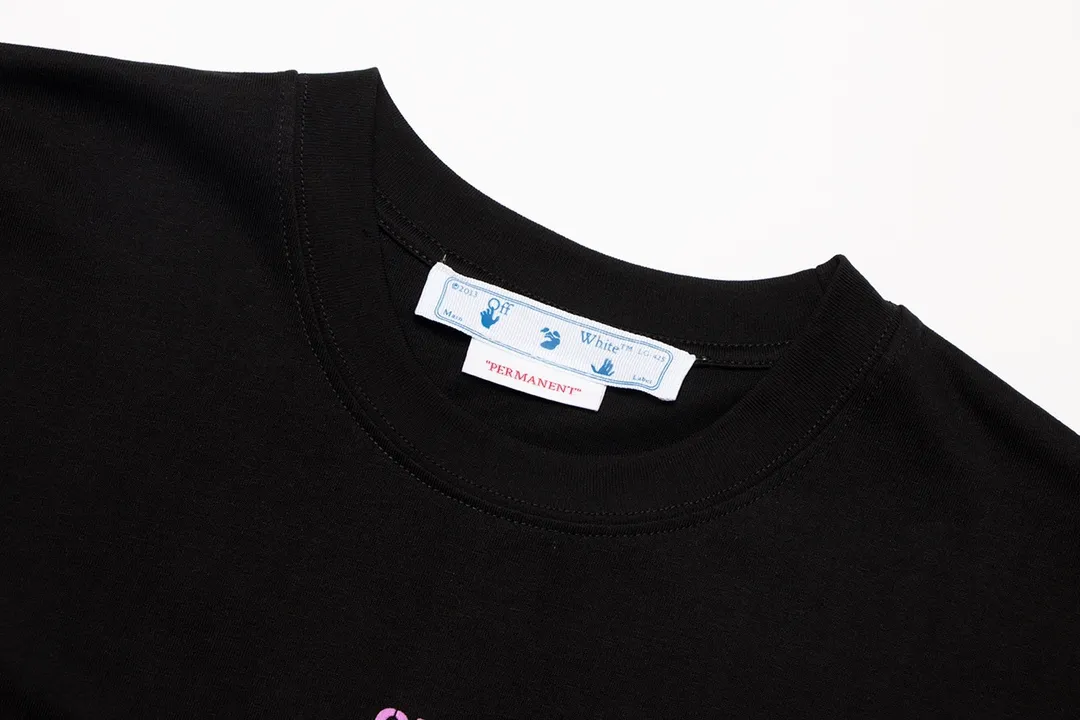 【2026】【OFF-WHITE  公式旗艦店】オフホワイト   Tシャツ  ご好評に付き再入荷！