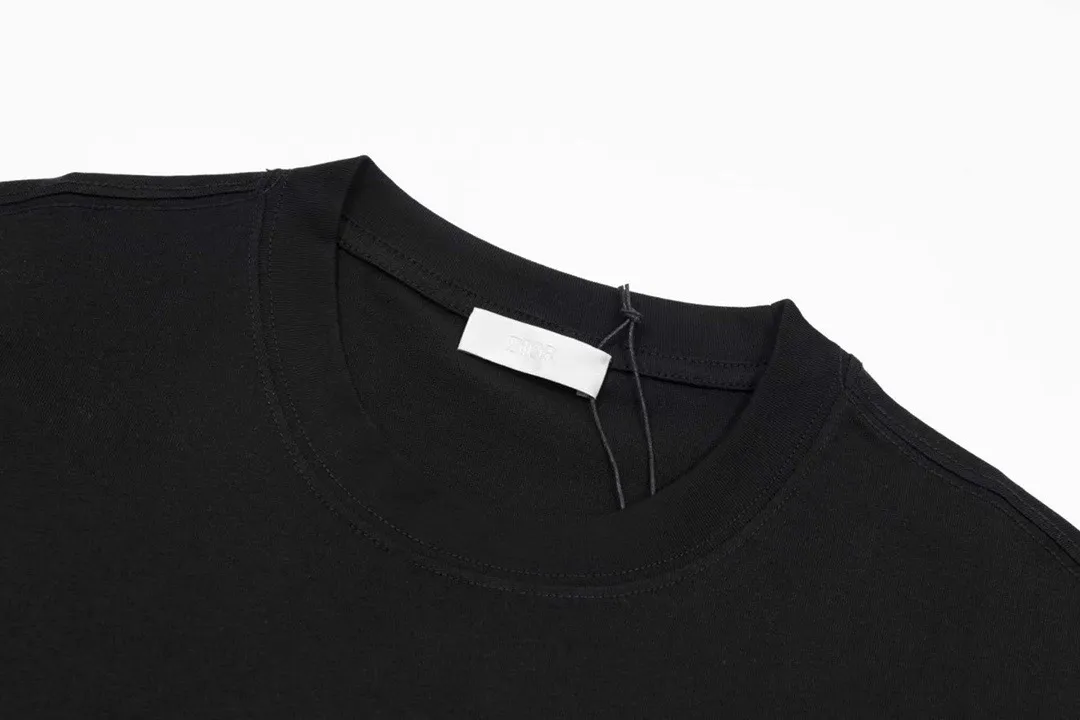 【2026】【 DIOR 公式旗艦店】ディオール   Tシャツ ご好評に付き再入荷！