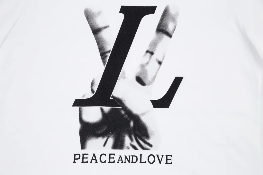 【2026】【LOUIS VUITTON  公式旗艦店】ルイヴィトン   Tシャツ ご好評に付き再入荷！