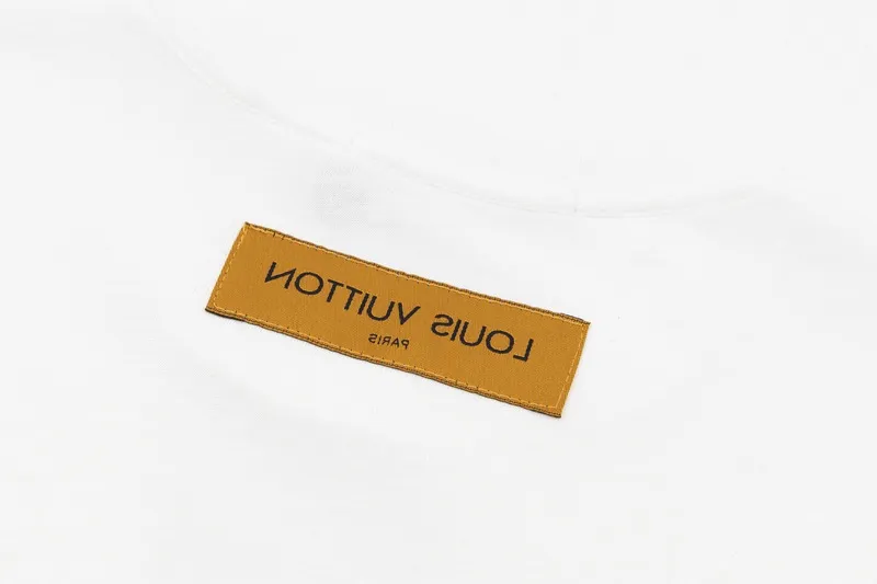 【2026】【LOUIS VUITTON  公式旗艦店】ルイヴィトン   Tシャツ ご好評に付き再入荷！