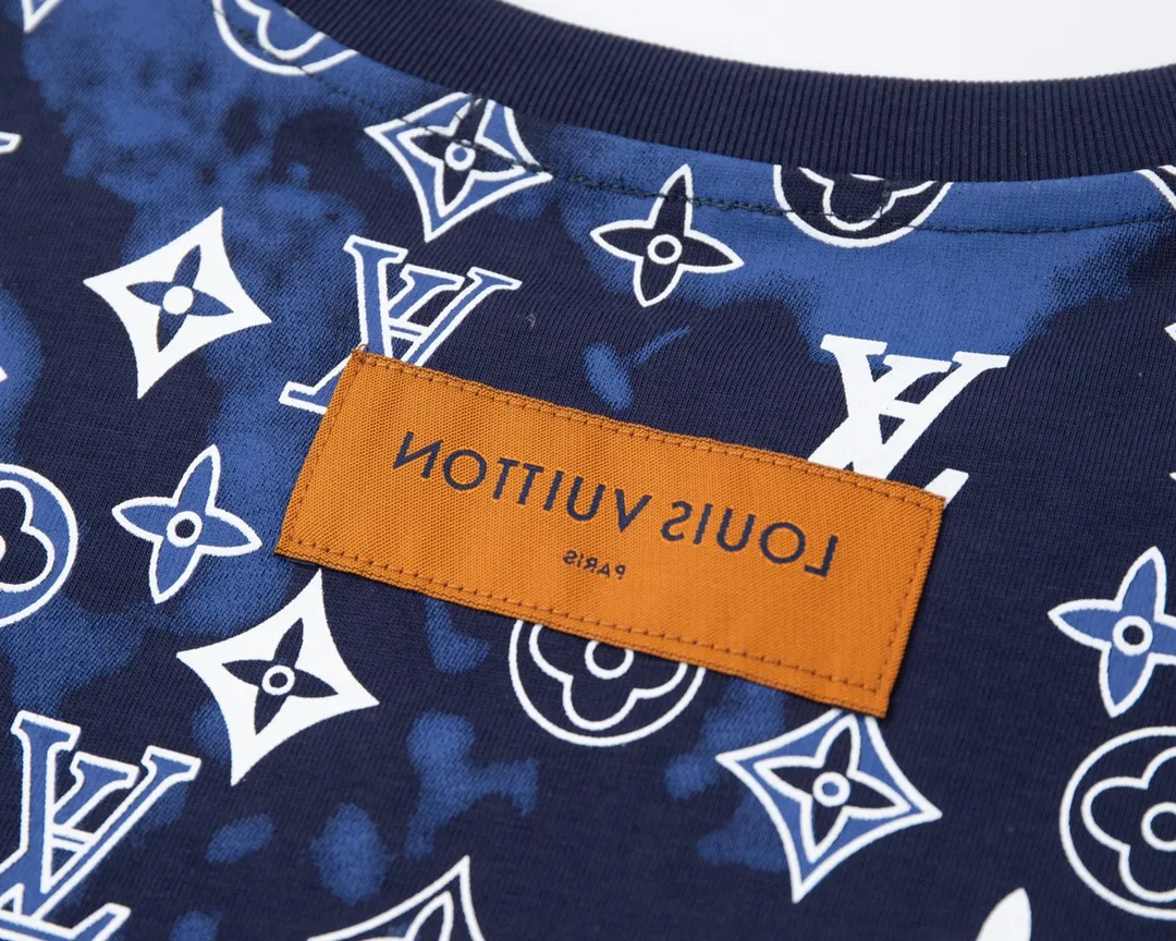 【2026】【LOUIS VUITTON  公式旗艦店】ルイヴィトン   Tシャツ ご好評に付き再入荷！